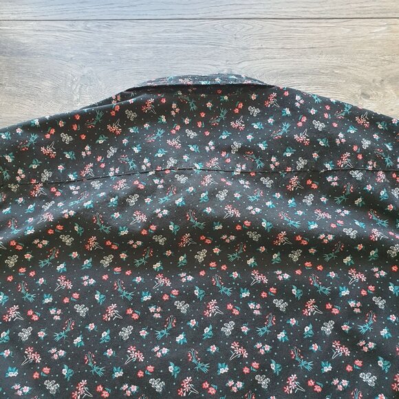 No Boundaries Men Black Floral Button Up Short Sleeve Shirt XL Vacation Black - Picture 6 of 6